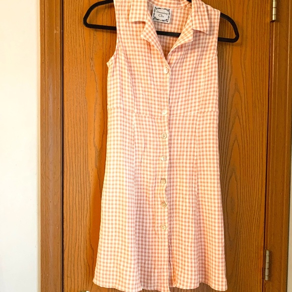 Dressing Clio Dresses & Skirts - DAMAGED VINTAGE DRESSING CLIO PEACH & WHITE GINGHAM CHECKERED DRESS BUTTON FRONT